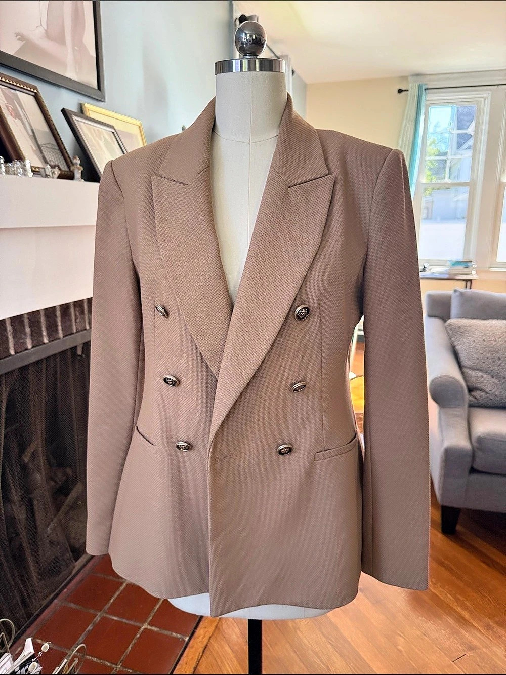 Zara Double-Breasted Blazer in Brown Like New